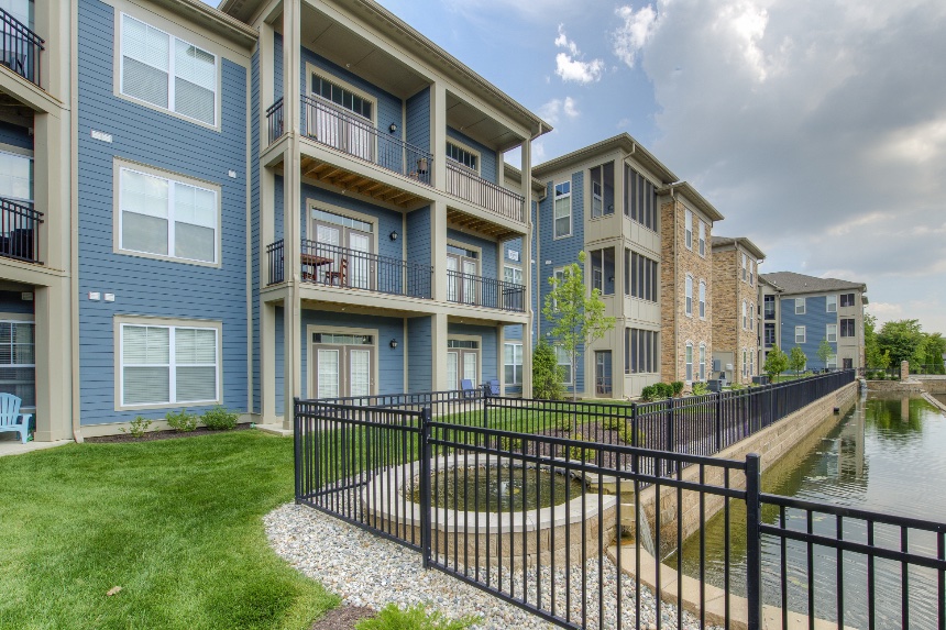 Exterior view of a Fishers apartment community.